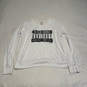 Abercrombie & Fitch women’s graphic sweatshirt size L